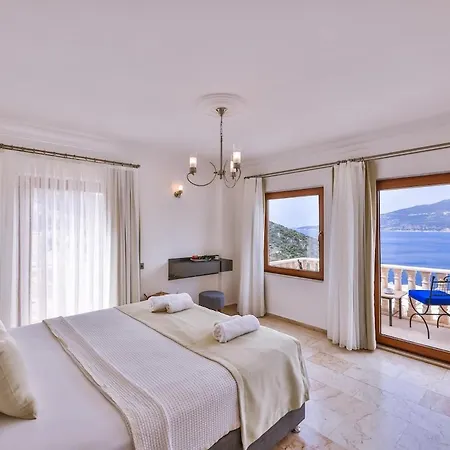 Palmiye, Kalkan Βίλα